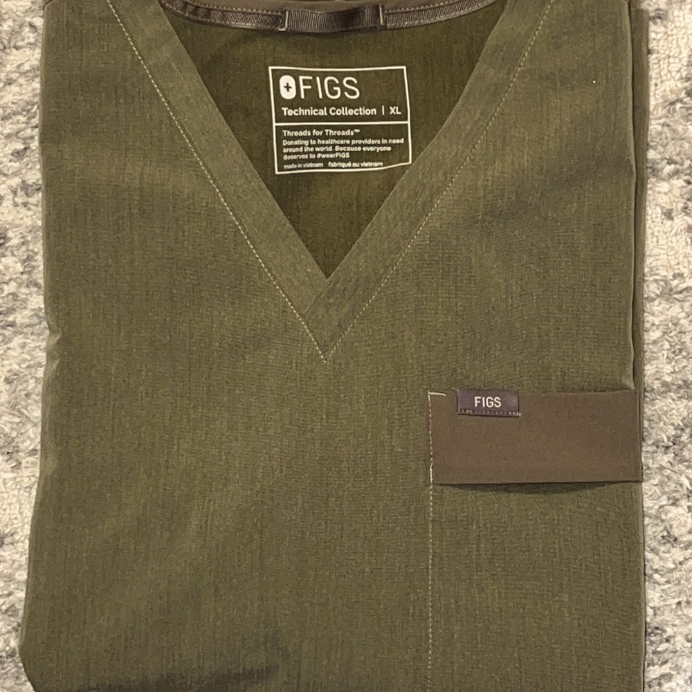 Figs Heather Olive top